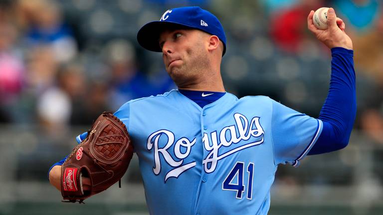 Royals Trade Duffy to Dodgers
