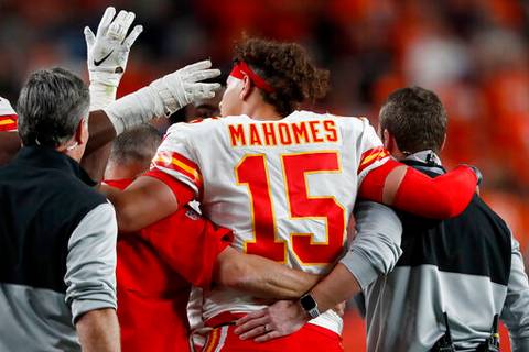 Chiefs Prep Without Mahomes